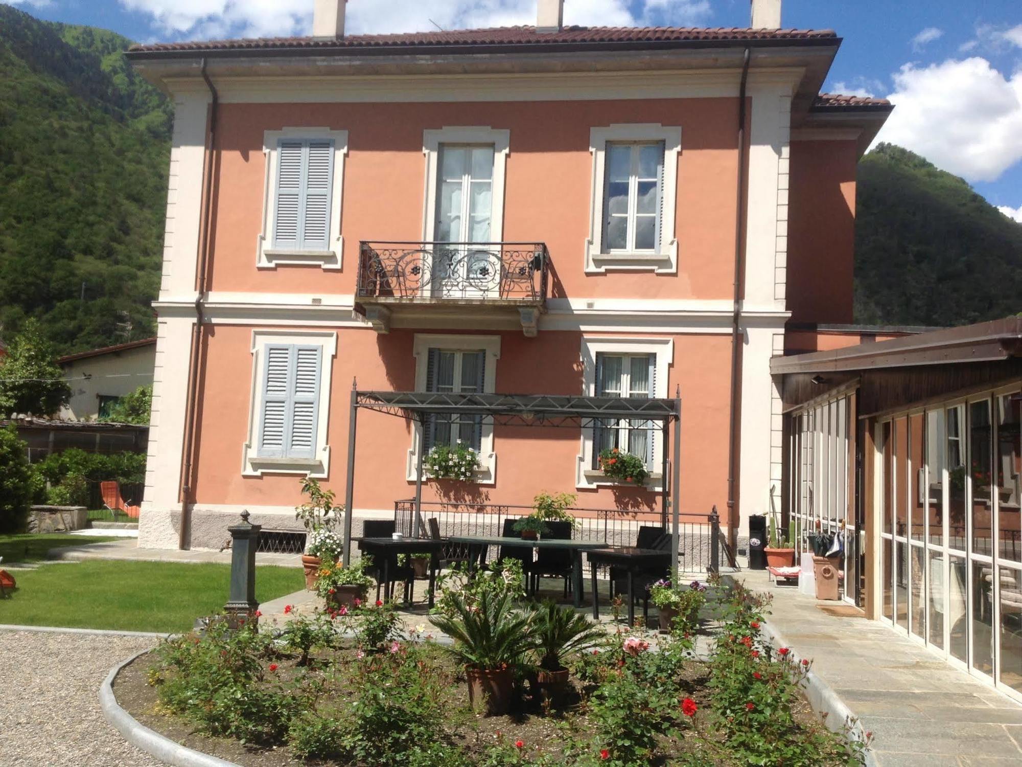 B&B Villa Dei Pini Каннобіо Екстер'єр фото